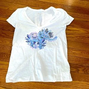 Women’s Lily Pulitzer elephant tee size XS